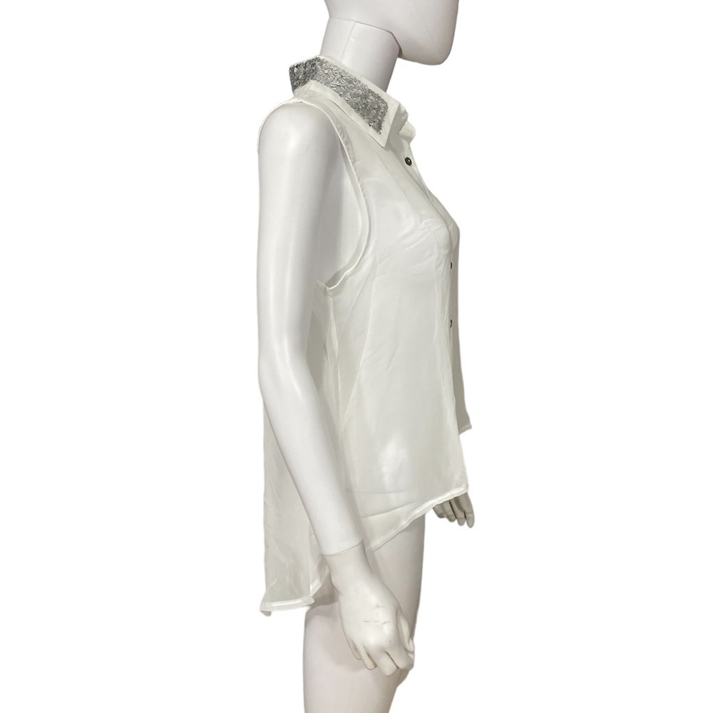 Sleeveless White Button Top Sequins collar
New - Picture 5 of 6